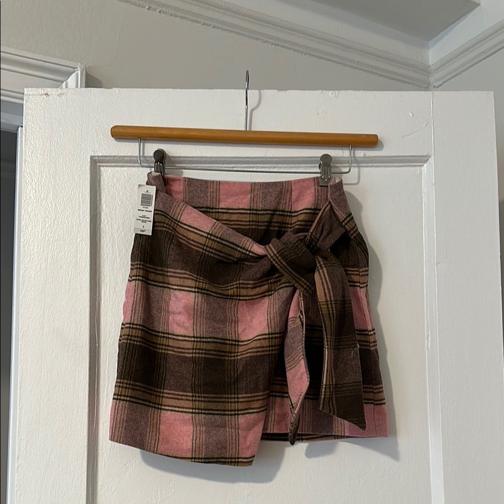 Aritzia Wilfred Pink and Brown Plaid Mini Skirt